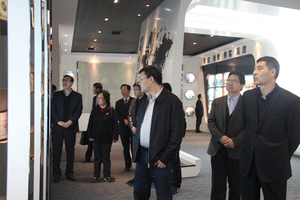 1491900696557317.jpg IMG_8757.JPG